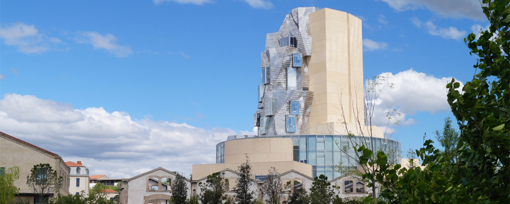 Luma toren Arles Luma torren Arles