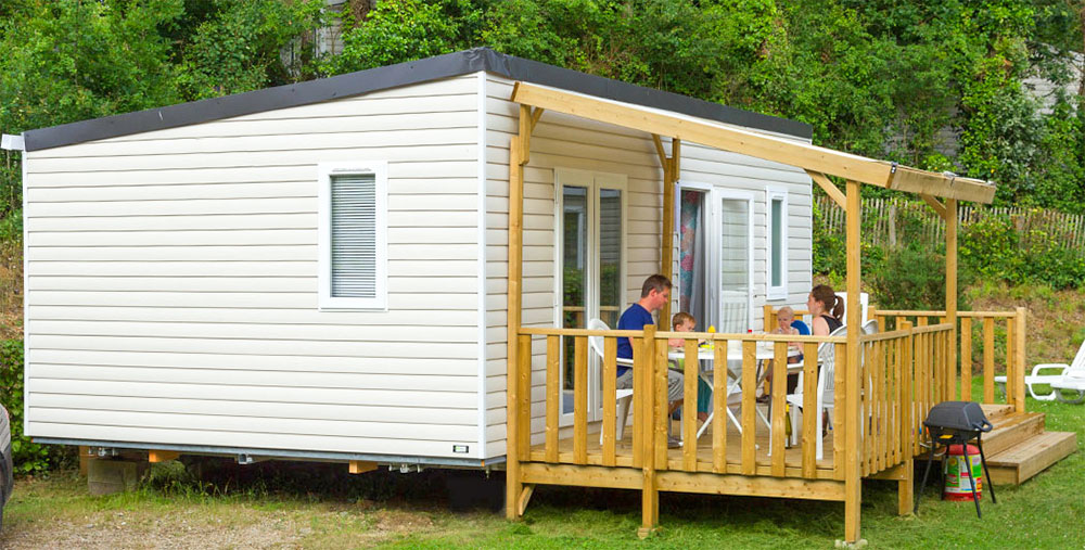 Glamping op camping Laguna Village in de Moda Stacaravan