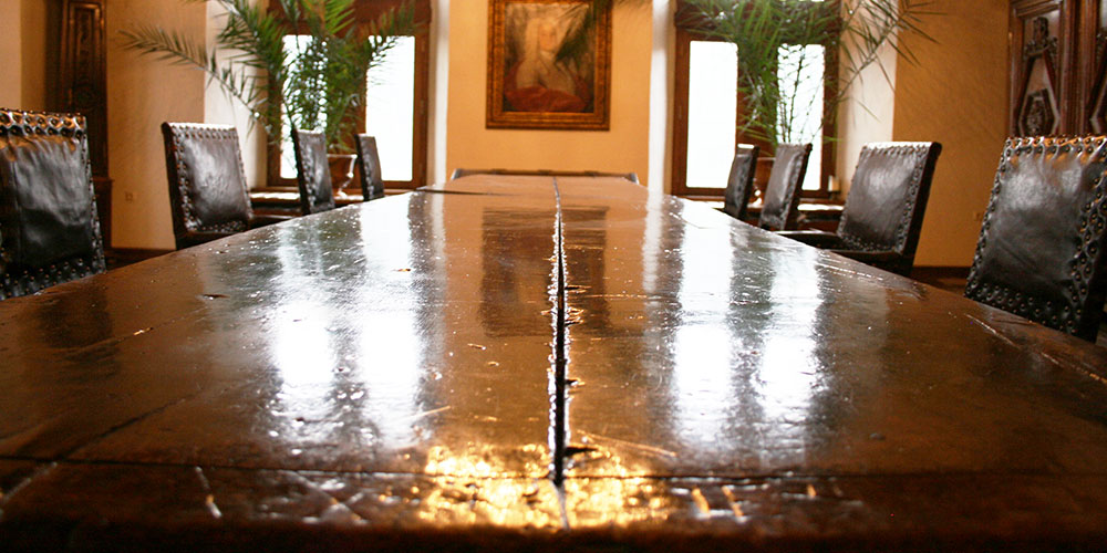 Eettafel Kasteel Vianden Eettafel in het kasteel Vianden