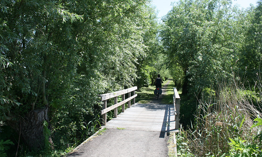 Heerlijk fietsen! Brugje bij Werkendam