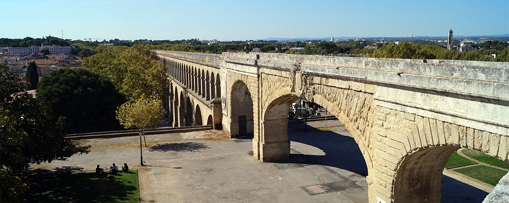Aqueduc in Montpellier Aqueduc in Montpellier