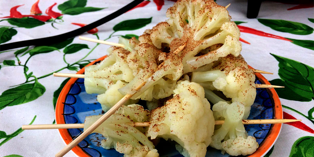 Bloemkoolspiesje op de BBQ Bloemkoolspiesje op de BBQ