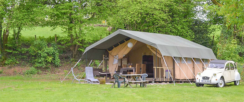 Genieten in luxe op glamping camping Ambiance Morvan Safaritent op camping Ambiance Morvan