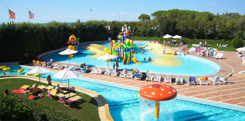 Waterfun voor de kleintjes op Union Lido aan de Adriatische kust Waterfun voor de kleintjes op Union Lido aan de Adriatische kust