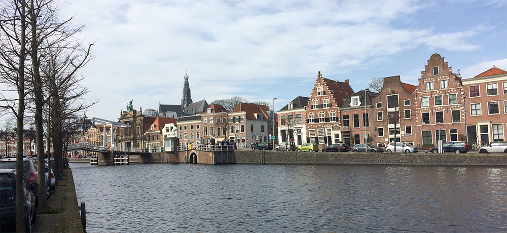 Wandelen met Jan door Haarlem Wandelen met Jan door Haarlem