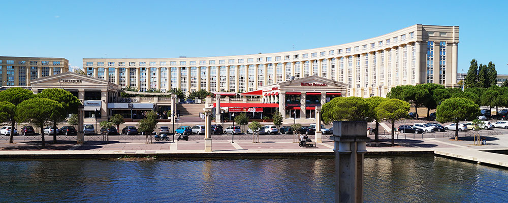 Place d Place d