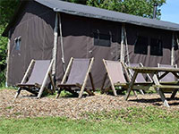 Tenthuis privé douche bij boerderij Tenthuis privé douche bij boerderij