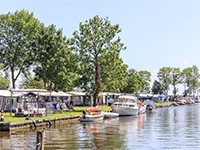 Potten Kampeerplaats met ligplaats Potten Kampeerplaats met ligplaats