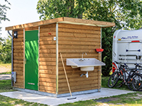 Potten Kampeerplaats met privé sanitair Potten Kampeerplaats met privé sanitair