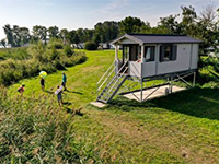 Potten Kampeerchalet Sneekermeer