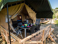 Safaritent met sanitair Safaritent met sanitair