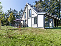 Mont Royal Luxe Bungalow 8p Mont Royal Luxe Bungalow 8p