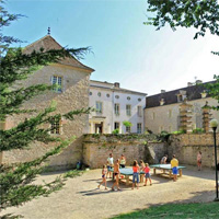 Camping Château de l'Epervière in regio Bourgogne (Bourgondië), Frankrijk