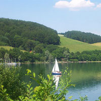 Camping Knaus campingpark Hennesee in regio Nordrhein-Westfalen / Eifel / Sauerland, Duitsland