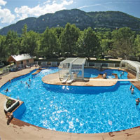 Camping Les Fontaines (Lac d'Annecy) in regio Rhône-Alpes, Frankrijk