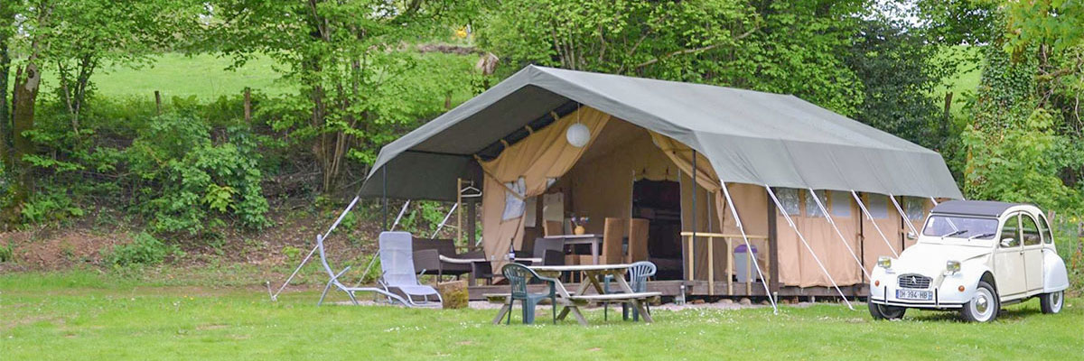 Safari- en lodgetenten op kleine groene campings in Nederland