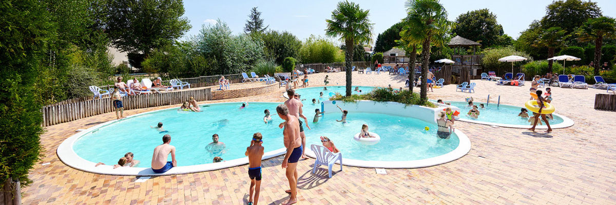 Camping Les Bois du Bardelet in Loiret