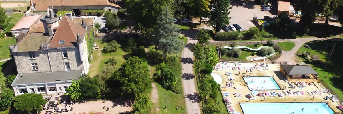 Camping Château le Verdoyer in de Périgord Vert