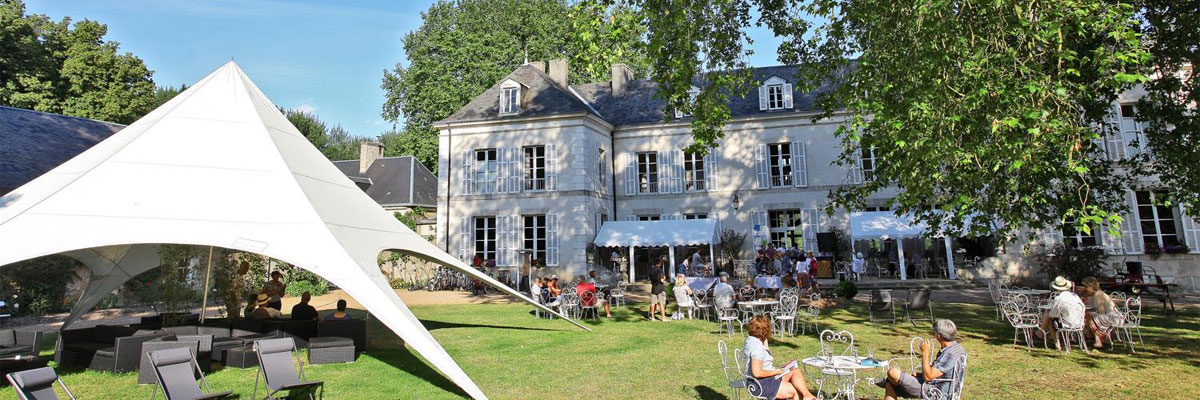 Camping Château de Chanteloup in Sarthe