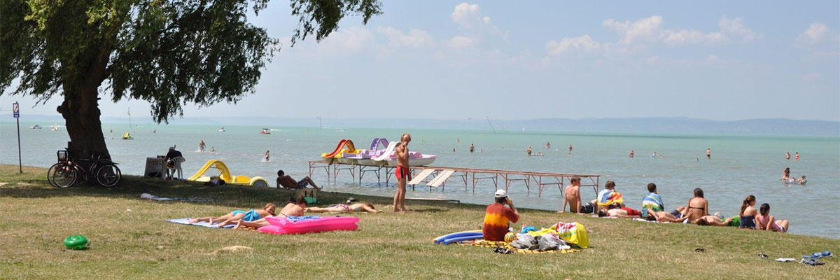 Camping Balatontourist Aranypart aan het Balatonmeer