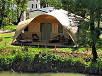 De Grand Lodgetent van Rent-a-Tent De Grand Lodgetent van Rent-a-Tent