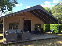 De Lodgetent van Country Camp